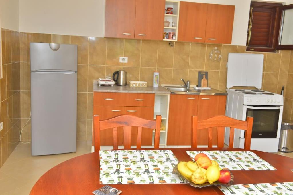 D Apartment Kotor Kültér fotó